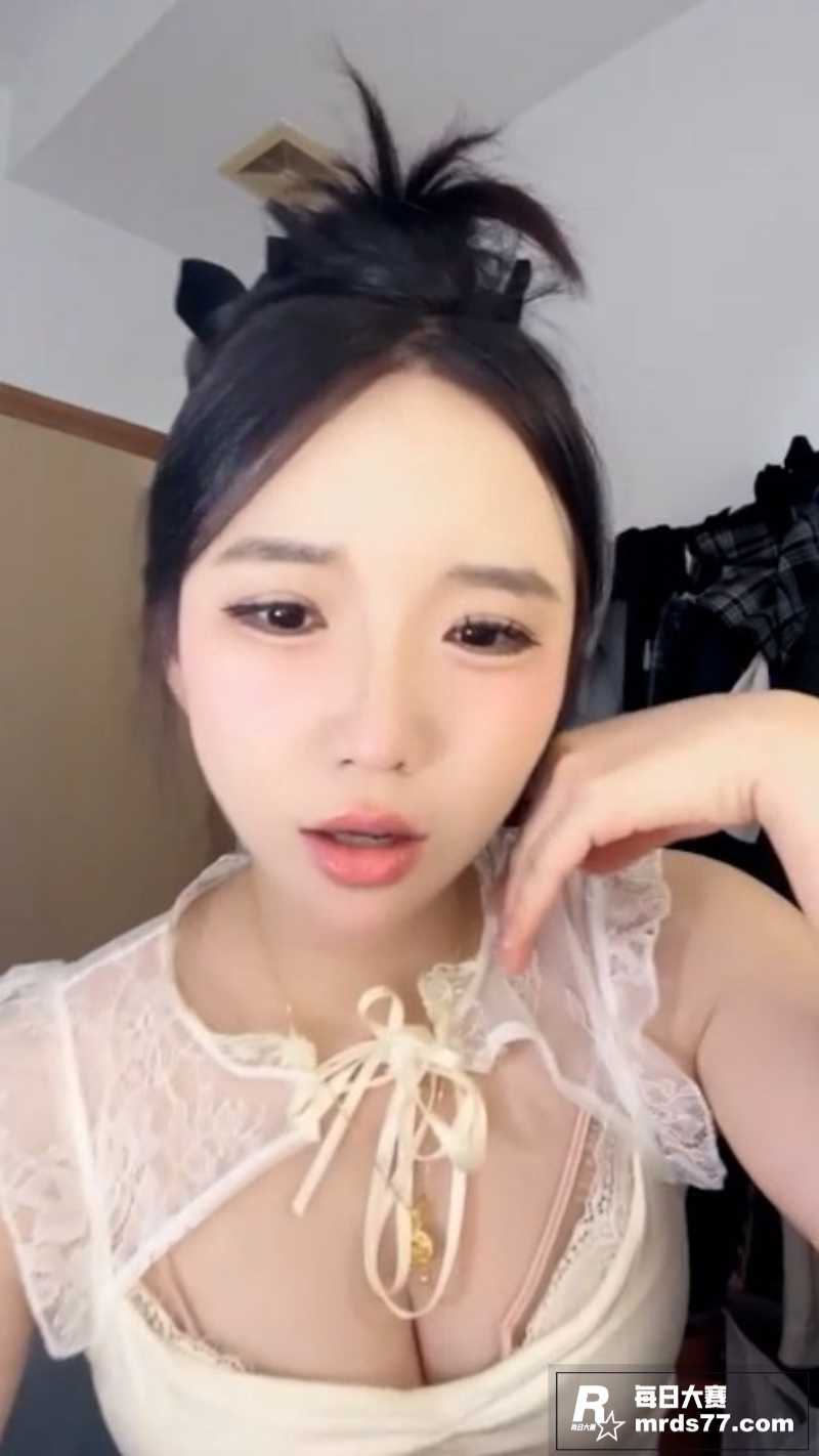 玩物直播调教女王 白相关图片5