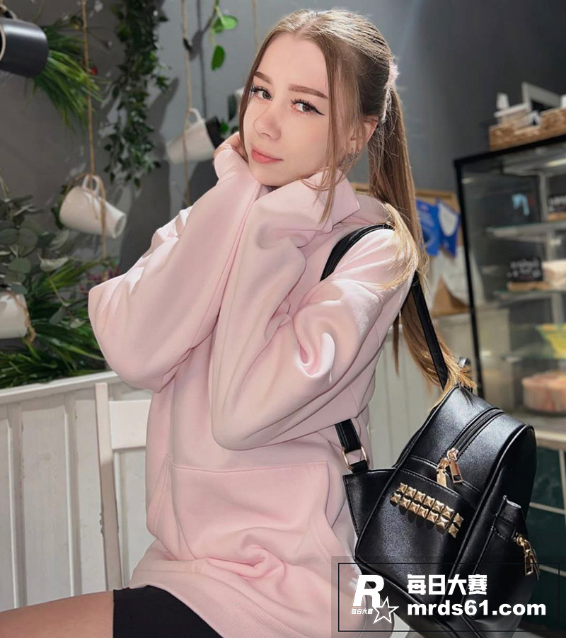 Fansly俄罗斯福相关图片2