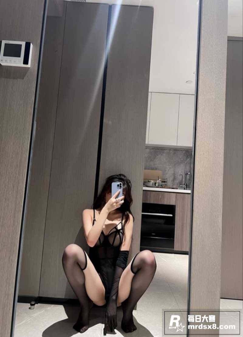 秀人网极品模特 徐莉相关图片2