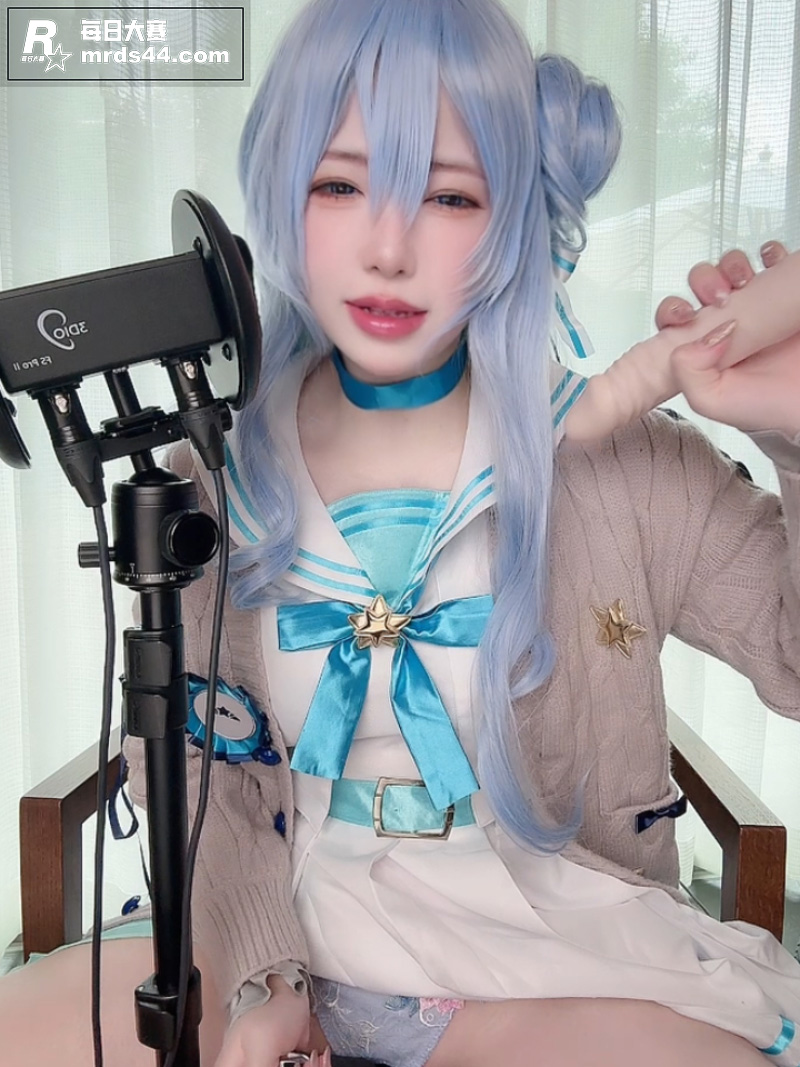 日本巨乳声优ASMR相关图片2
