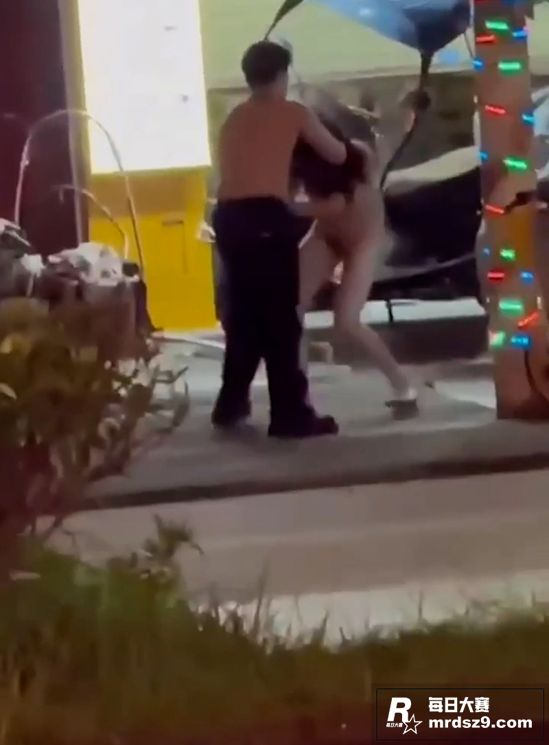 成都小仙女与男友吵架相关图片3