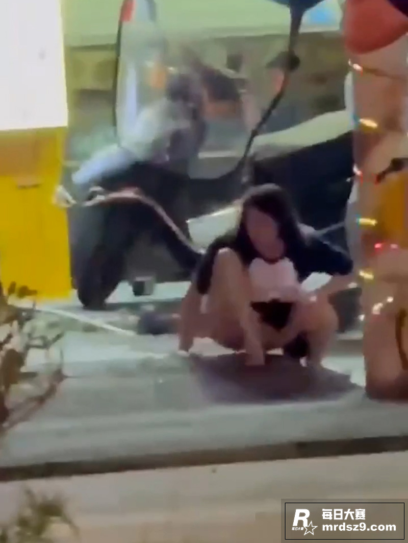 成都小仙女与男友吵架相关图片4