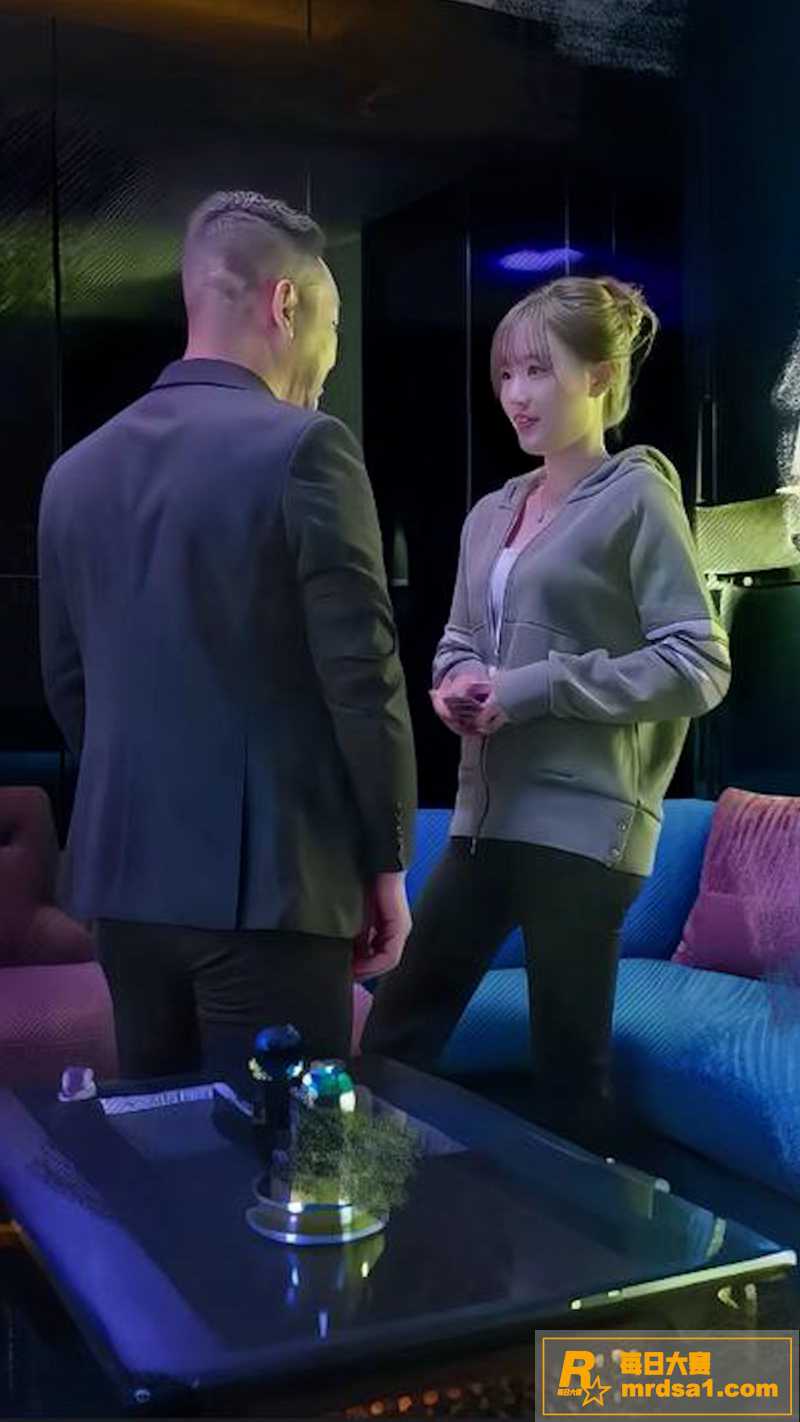 抖音十万粉丝网红 杨相关图片3