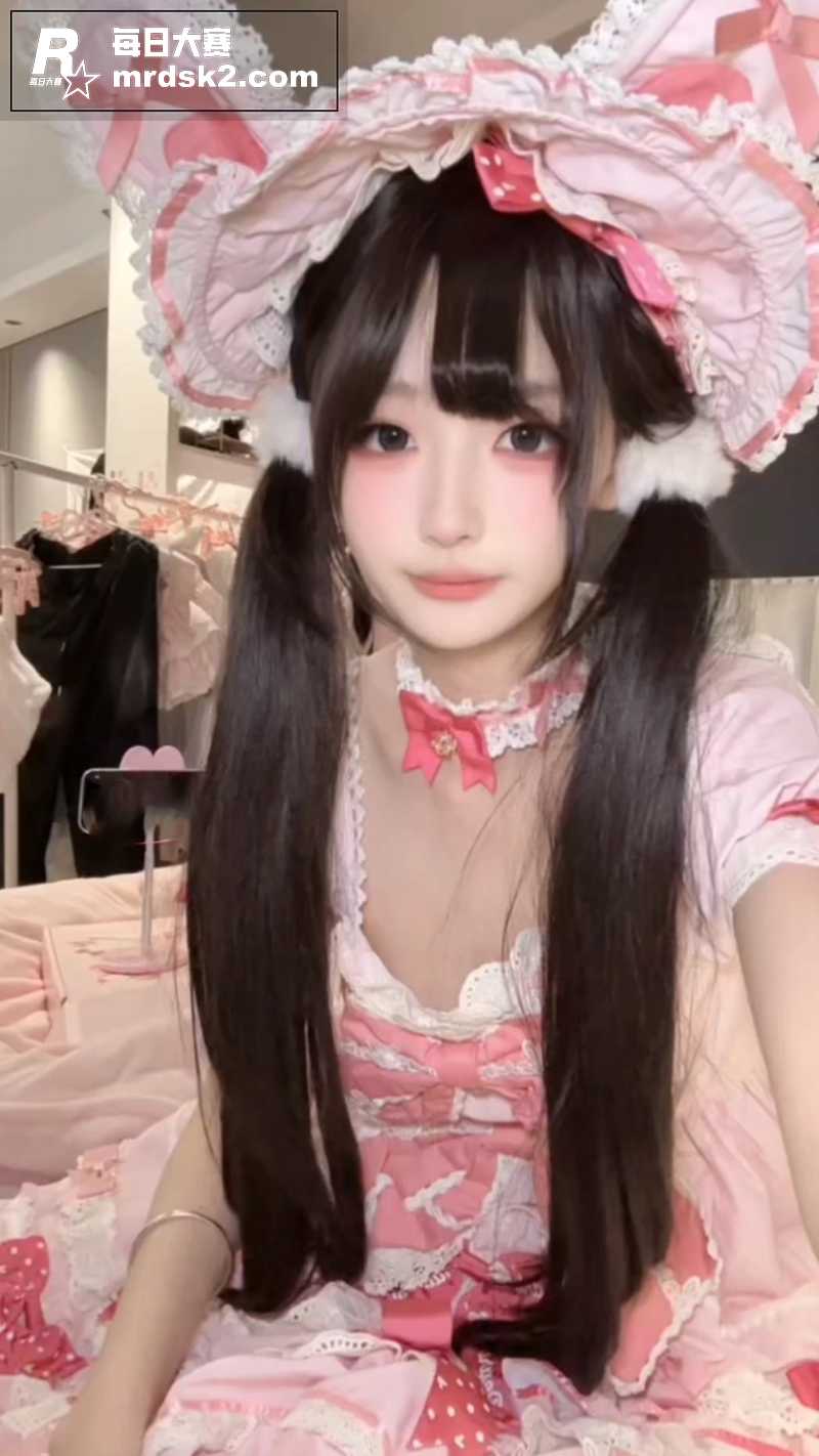 推特极品双马尾萝莉 相关图片1