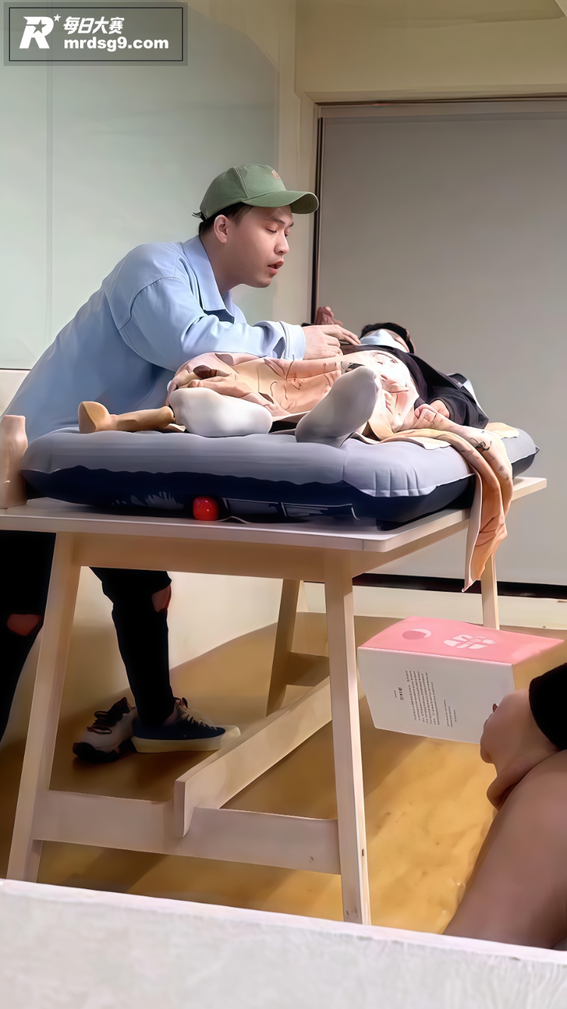 资深男导师亲授口技 相关图片4
