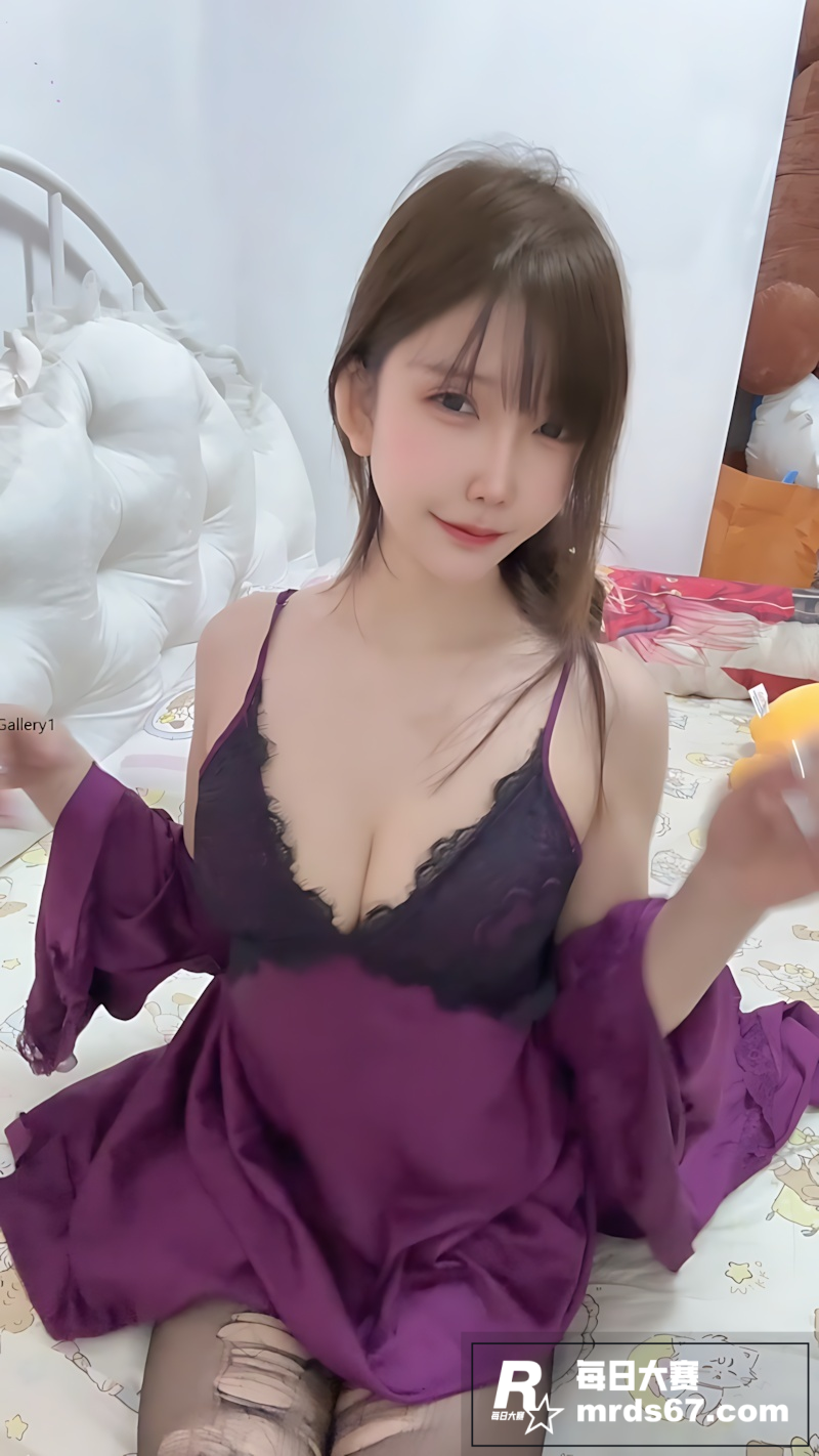 推特二次元女神 抱走相关图片11