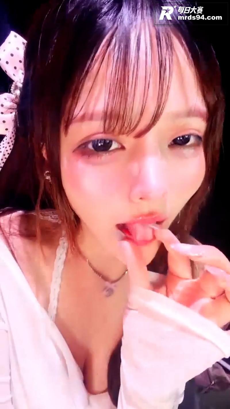 玩物社交直播女王 上相关图片4