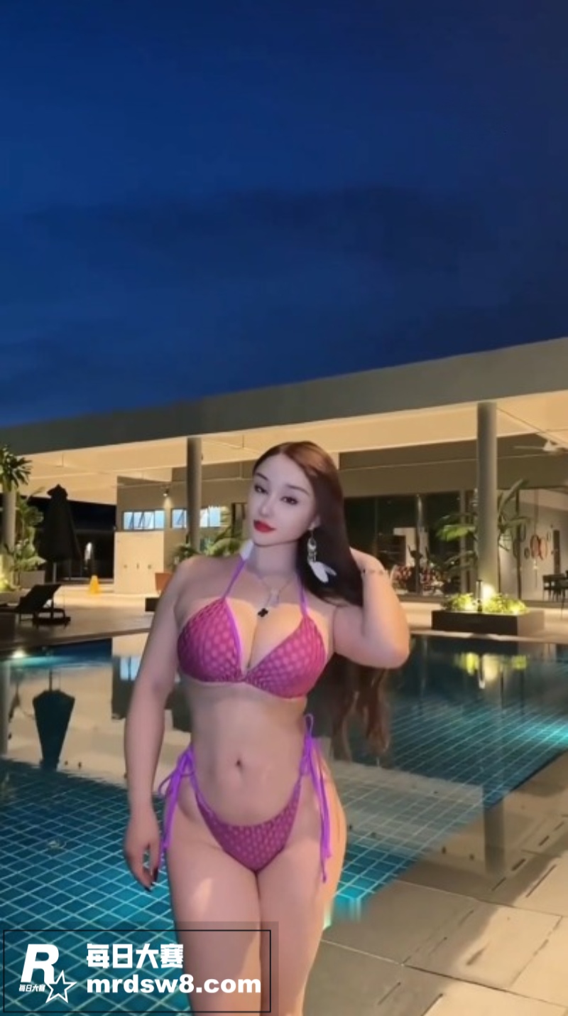 抖音巨乳肥臀网红 困相关图片3