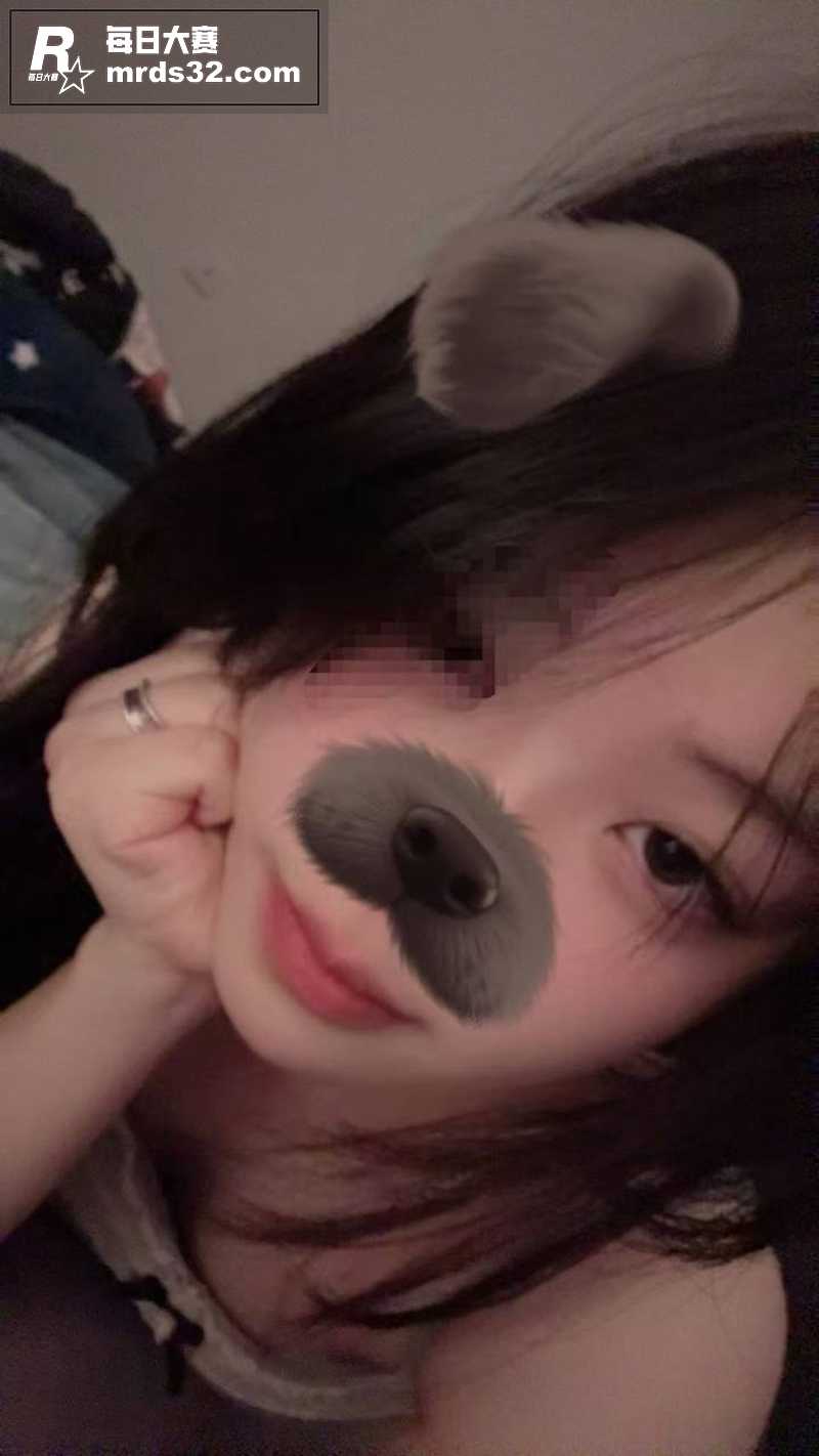 海南高颜值清纯大学生相关图片5