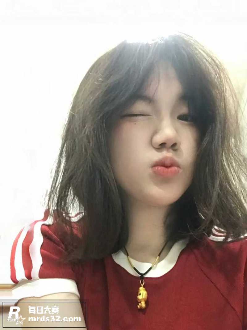 极品高颜值大二清纯学相关图片2