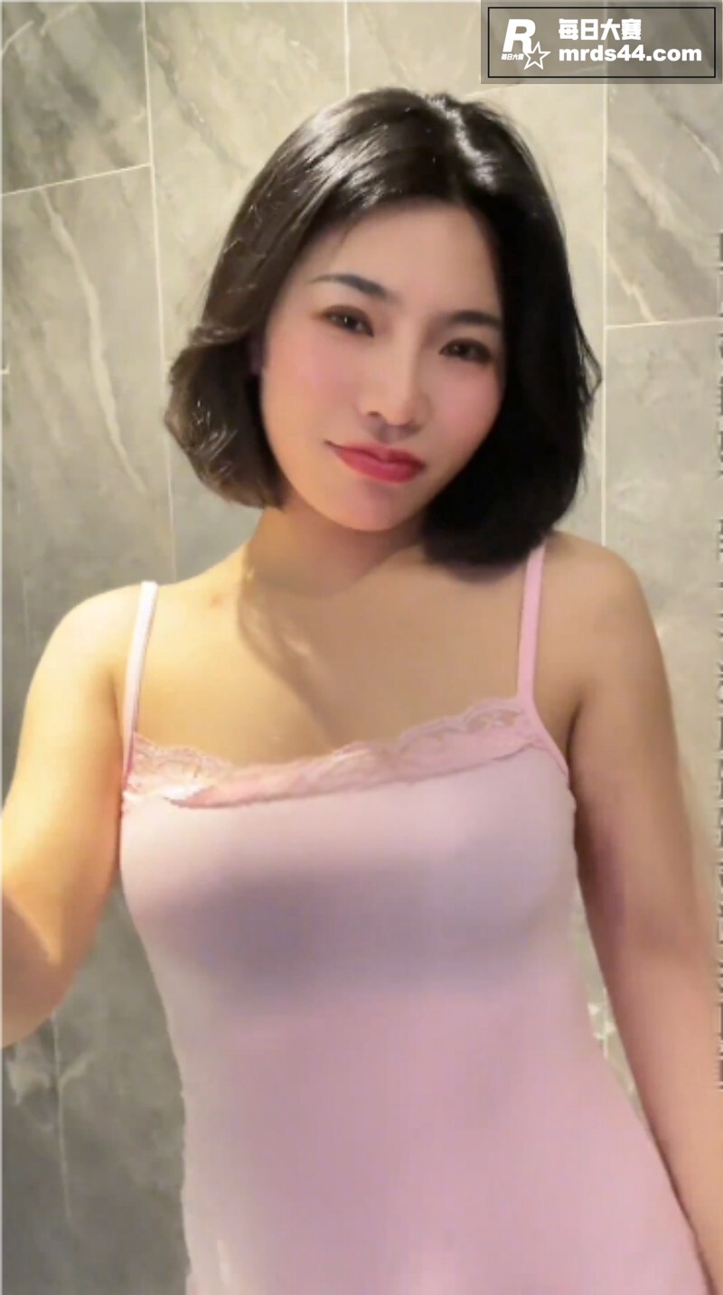 绿猫极品混剪「芳姨的相关图片4