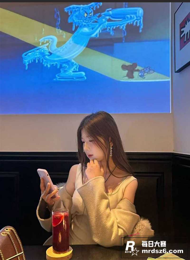 山东大一学妹 陈佳欣相关图片1