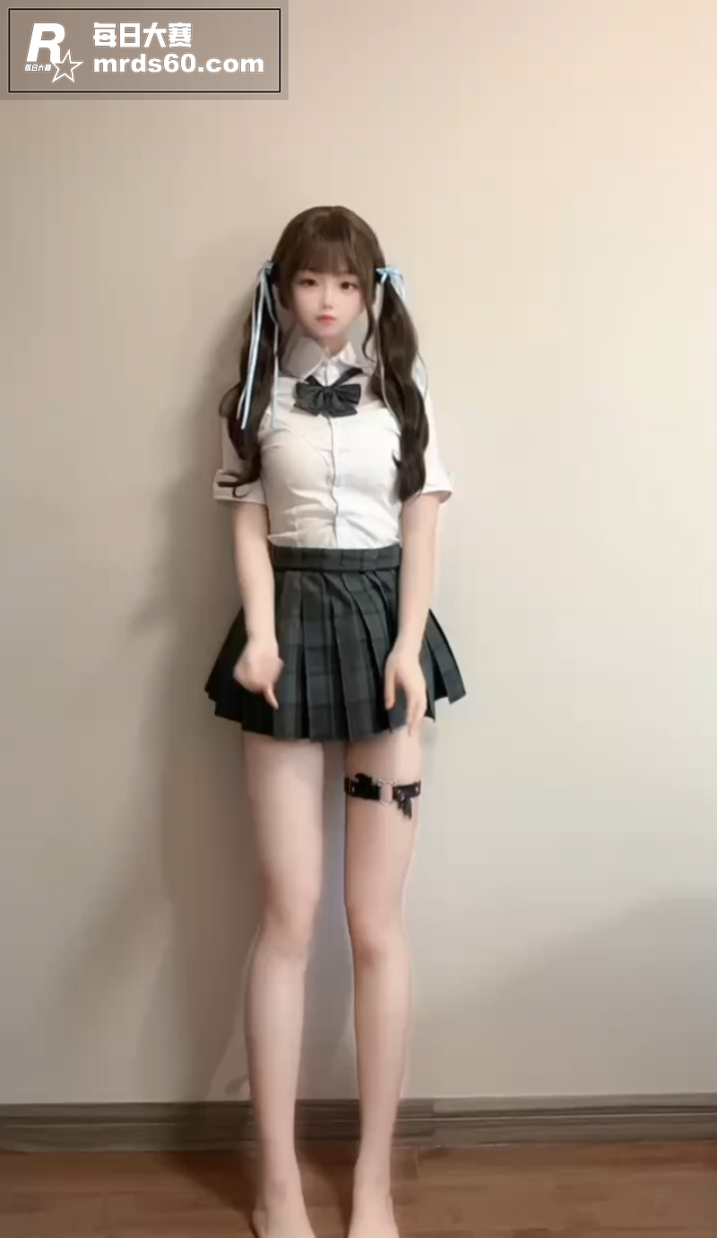 推特极品白虎萝莉 坏相关图片1