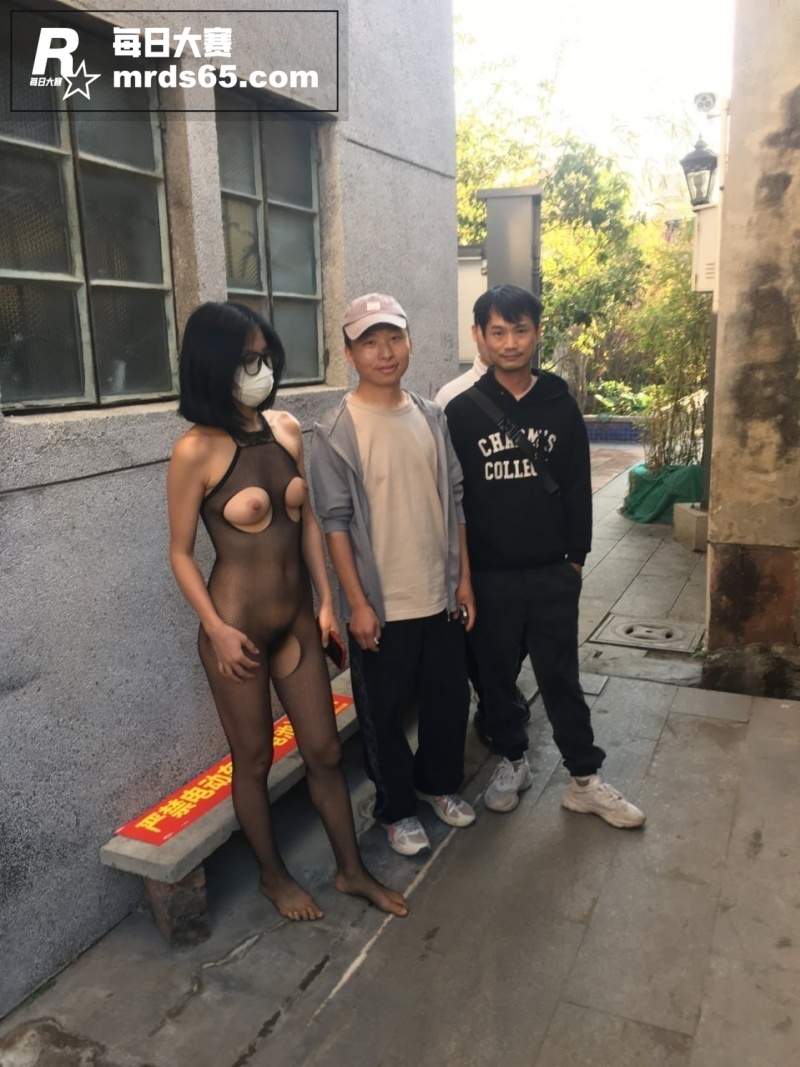 台湾露出天花板女神 相关图片1