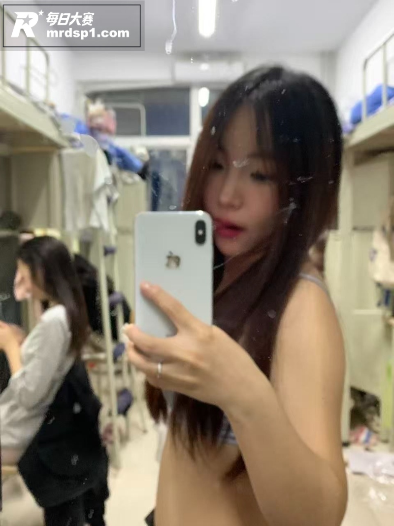 调教兄弟的女朋友 琪相关图片8