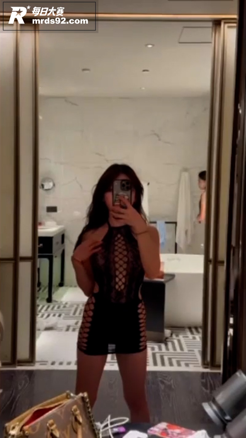 推特福利姬 姜舒婷 相关图片5