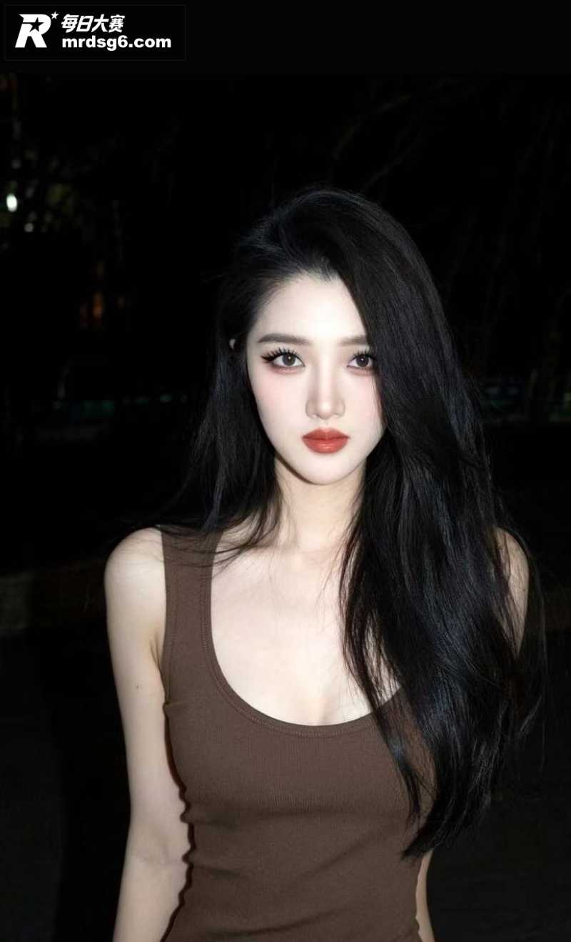 抖音反差高颜值网红 相关图片2