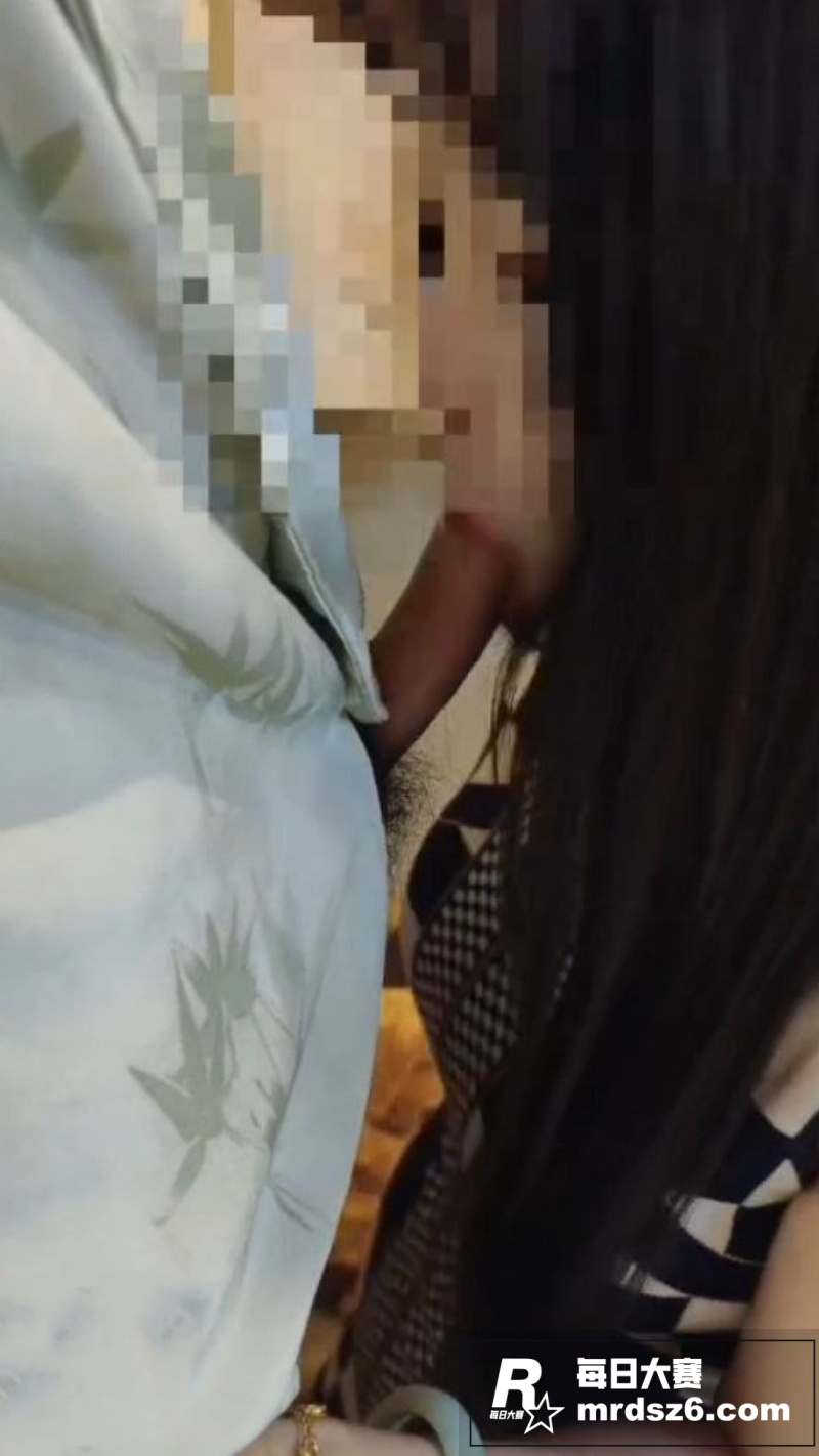 海角社区 亲姐的诱惑相关图片5