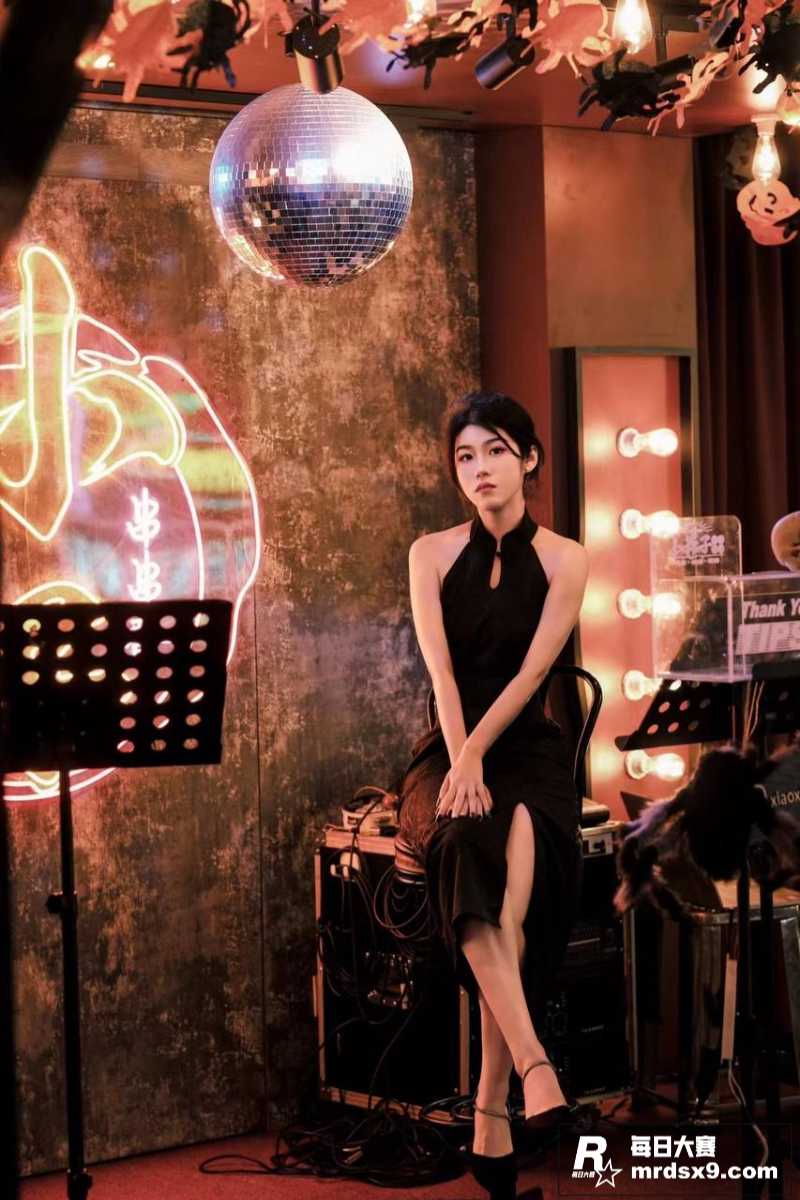 河北反差婊 郗雅文 相关图片4