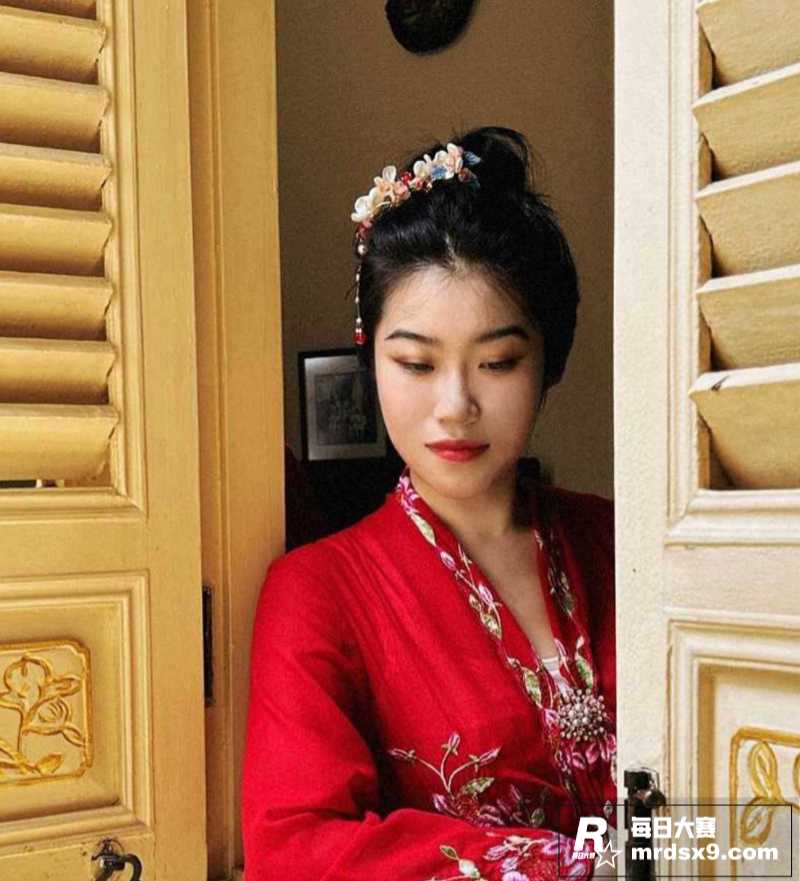 河北反差婊 郗雅文 相关图片6