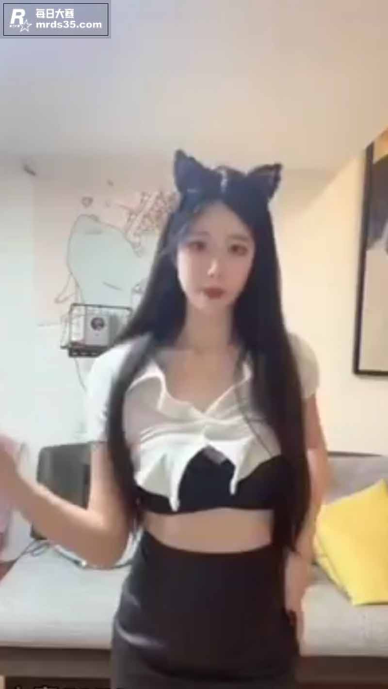 极品反差少女上演大尺相关图片4
