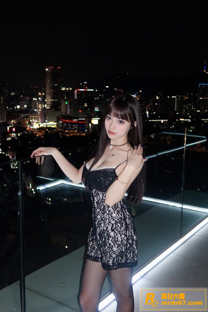 淫荡海外女留学生们日相关图片3