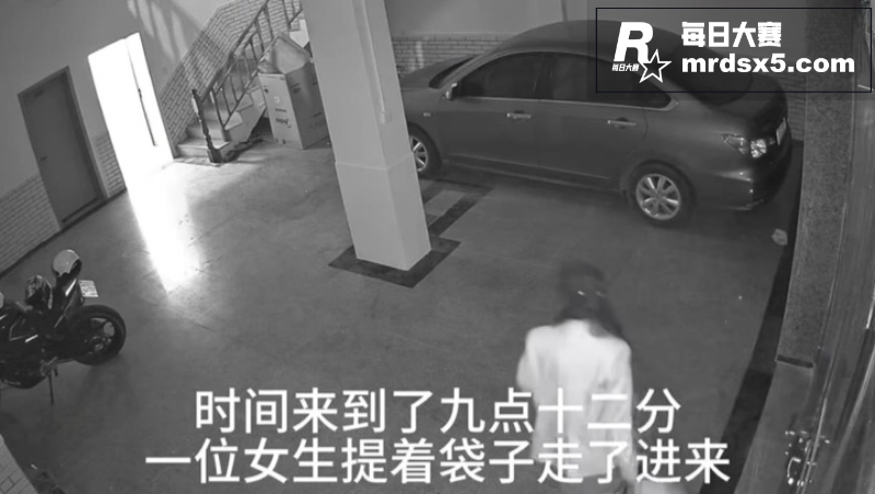 监控实录 身材炸裂的相关图片1