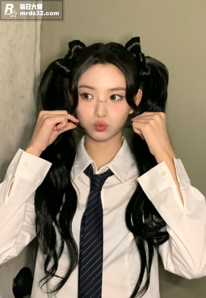 韩国前女团美女 ye相关图片2