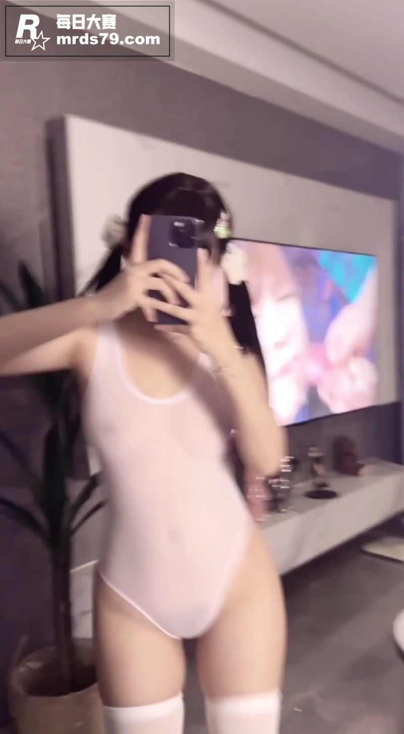 推特福利姬 小仙云儿相关图片5