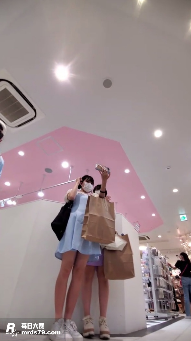 真实日本街拍 尾随抄相关图片5
