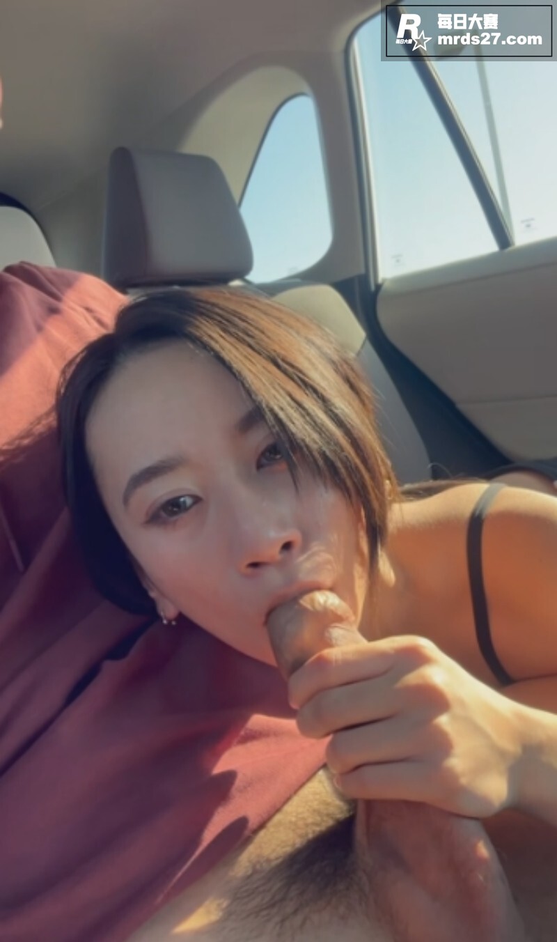 OnlyFans韩裔相关图片5