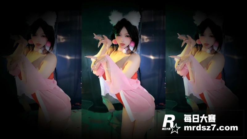 网易CC高颜值巨乳女相关图片7