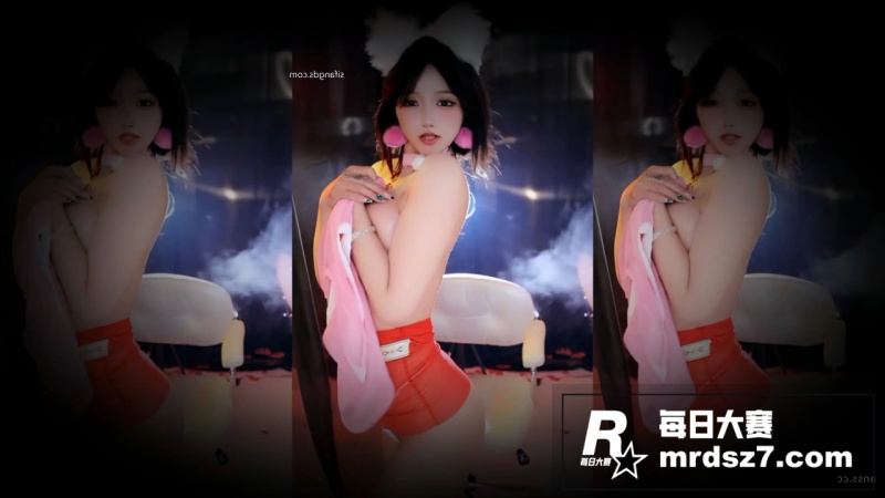 网易CC高颜值巨乳女相关图片17