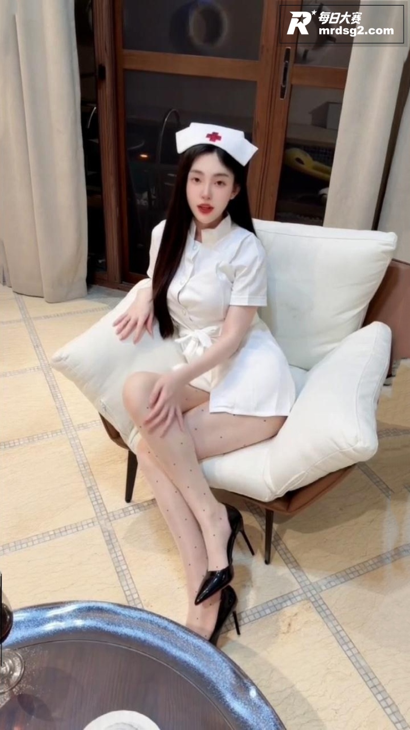 抖音反差小网红 薇薇相关图片3