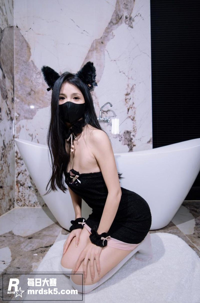 推特极品尤物女神 M相关图片5