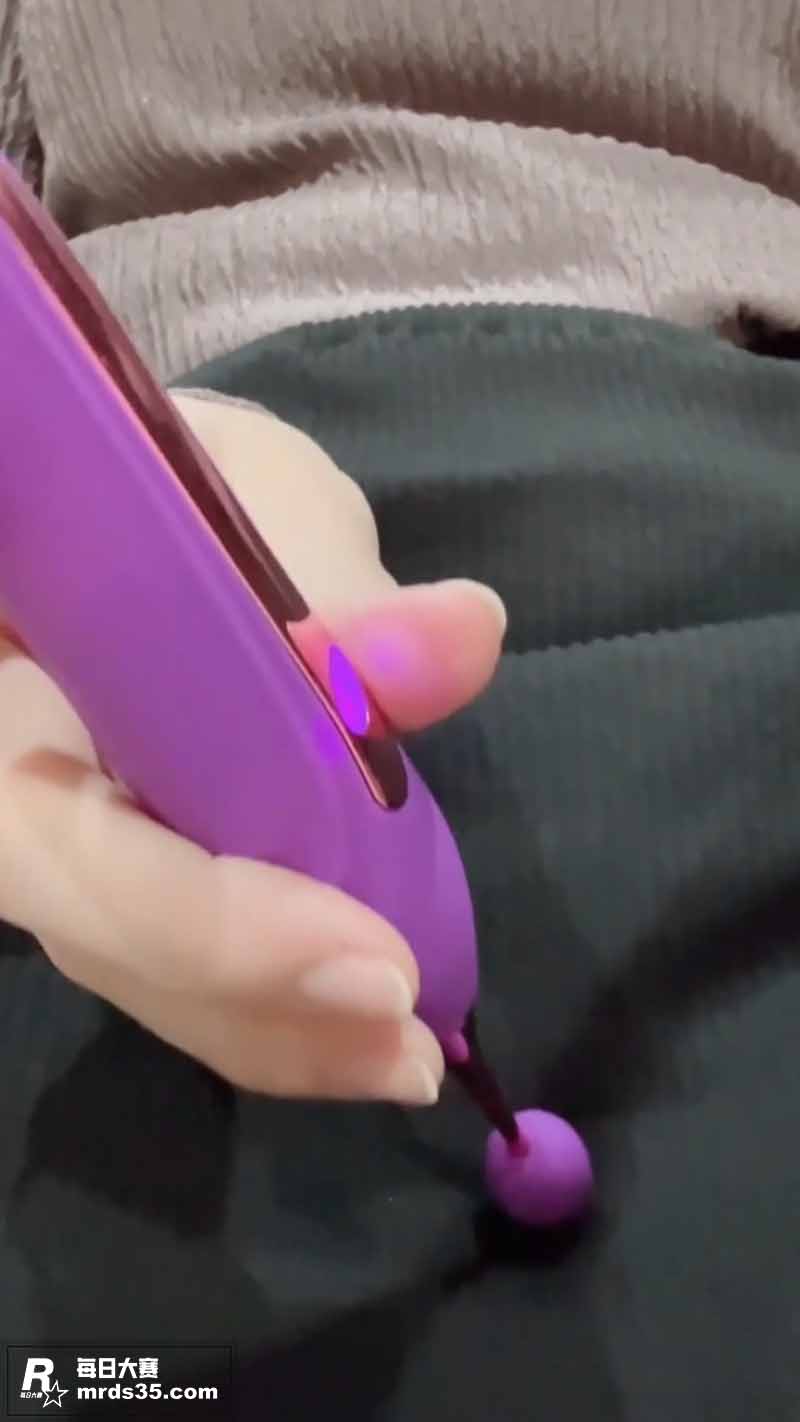 极品少妇自慰大秀 特相关图片1