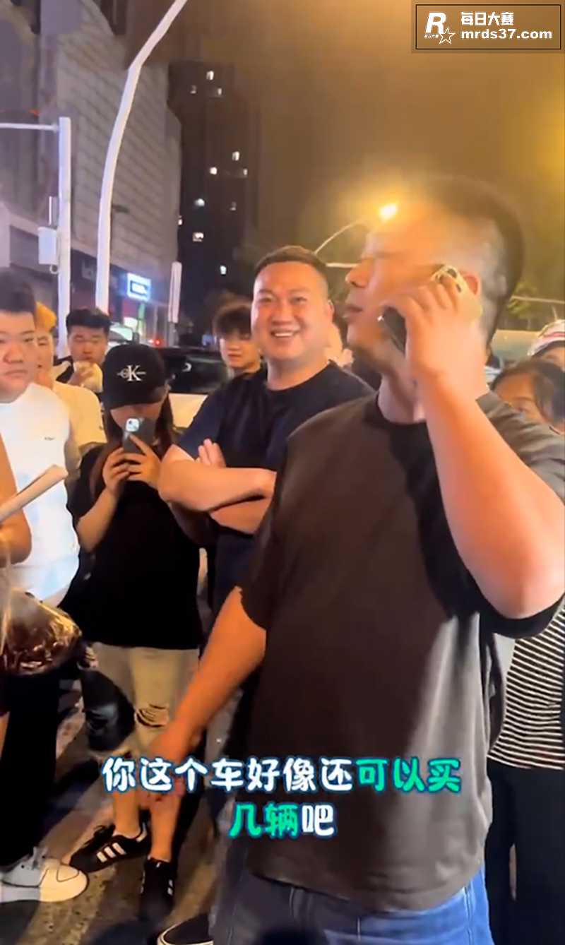 三百万哥砸车完整版 相关图片9