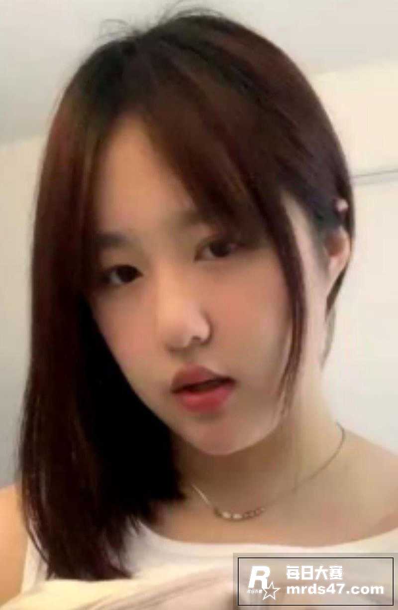 清纯可爱微胖学生妹 相关图片6