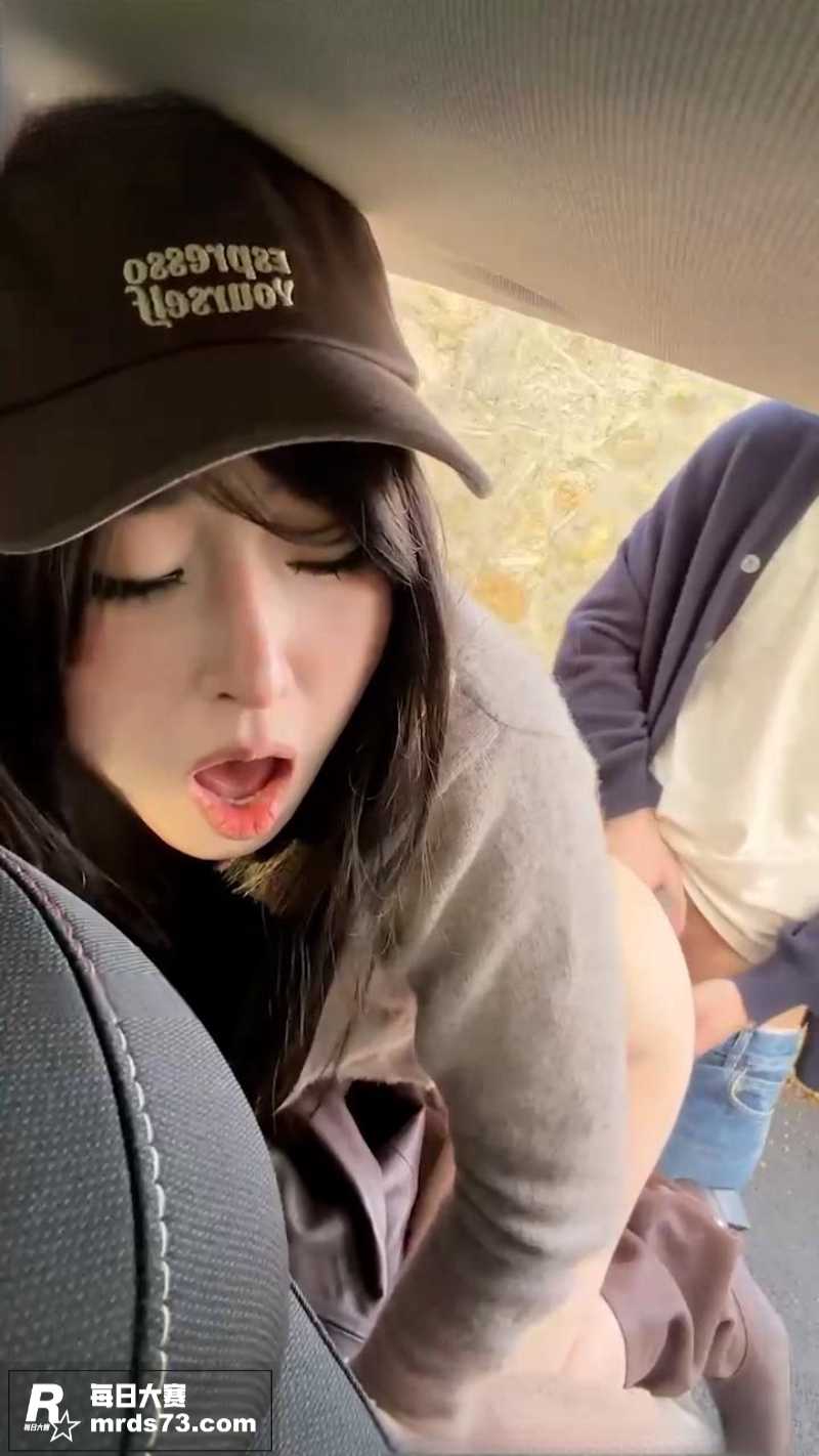 推特阿黑颜女神 噗噗相关图片7