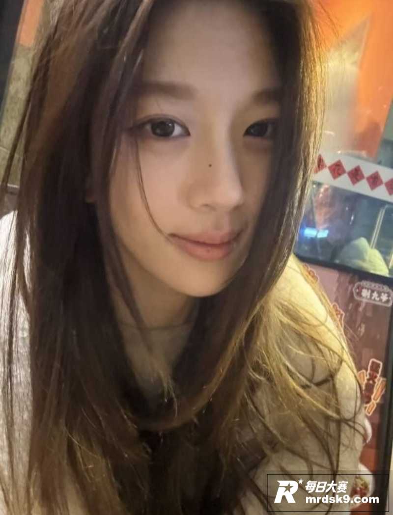 浙江反差婊 郑玮婷 相关图片3