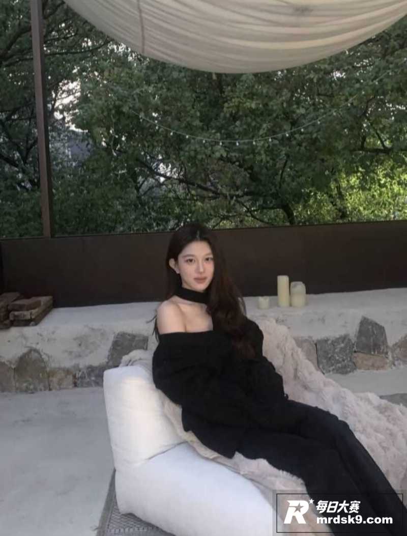 浙江反差婊 郑玮婷 相关图片4