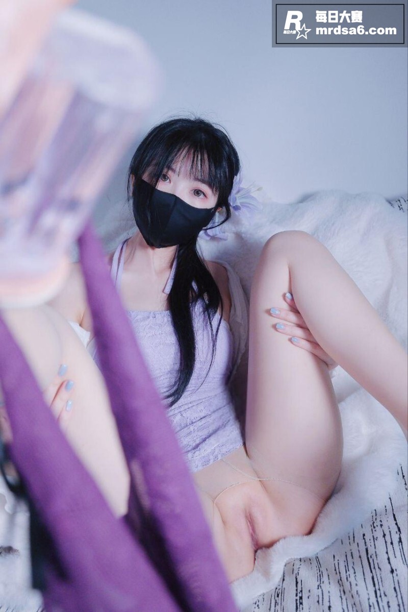 推特御姐女神 懒懒猪相关图片9