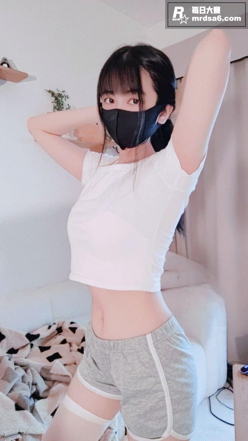 推特御姐女神 懒懒猪相关图片10