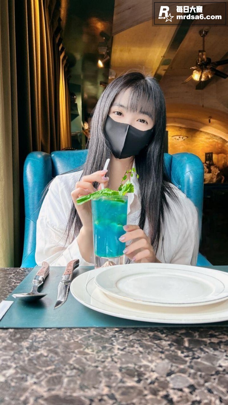 推特御姐女神 懒懒猪相关图片16