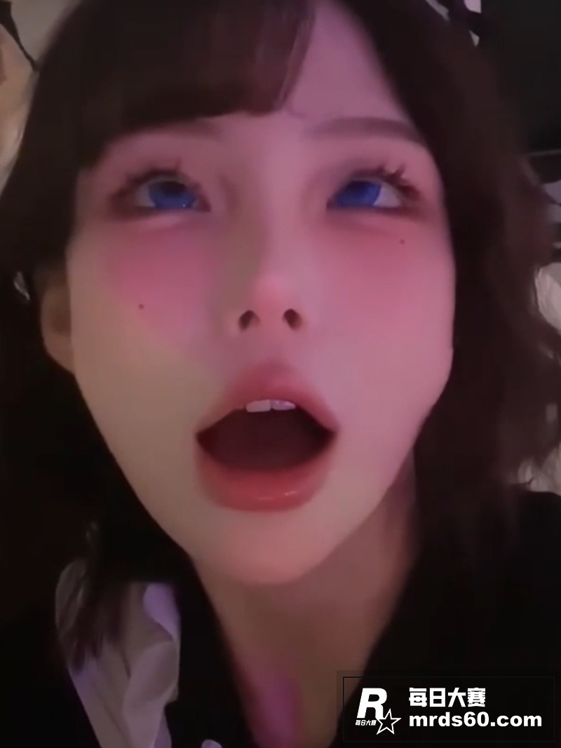 抖音极品阿黑颜女神 相关图片8