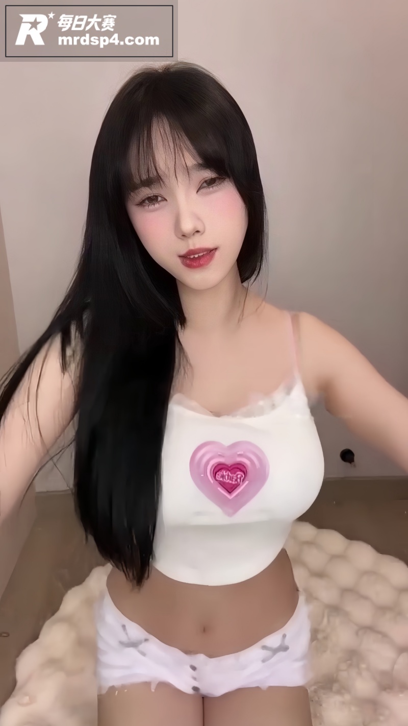抖音百万粉丝网红 琳相关图片2