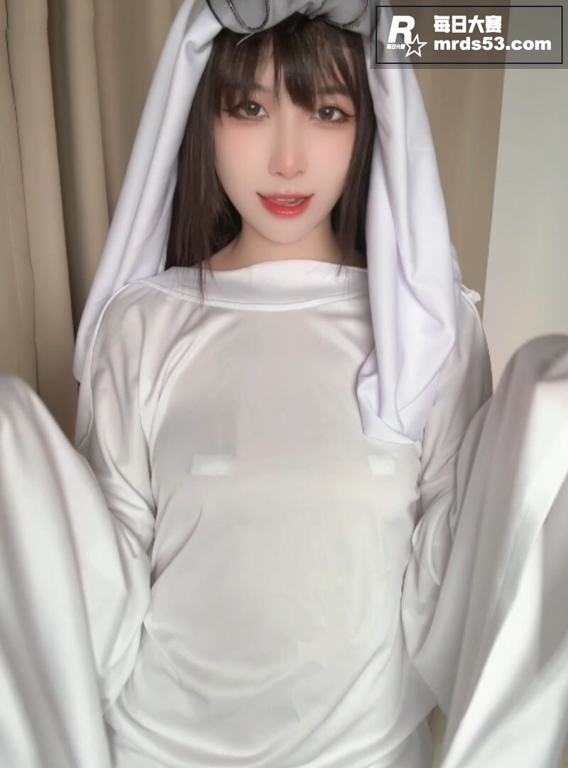 推特清纯女神福利姬 相关图片2