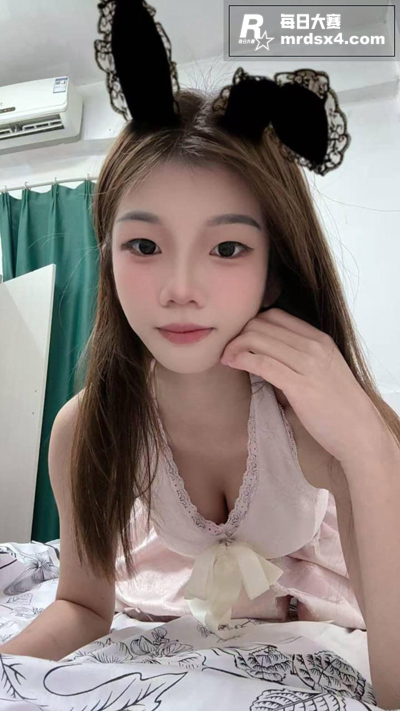 推特极品网黄 橙子 相关图片3