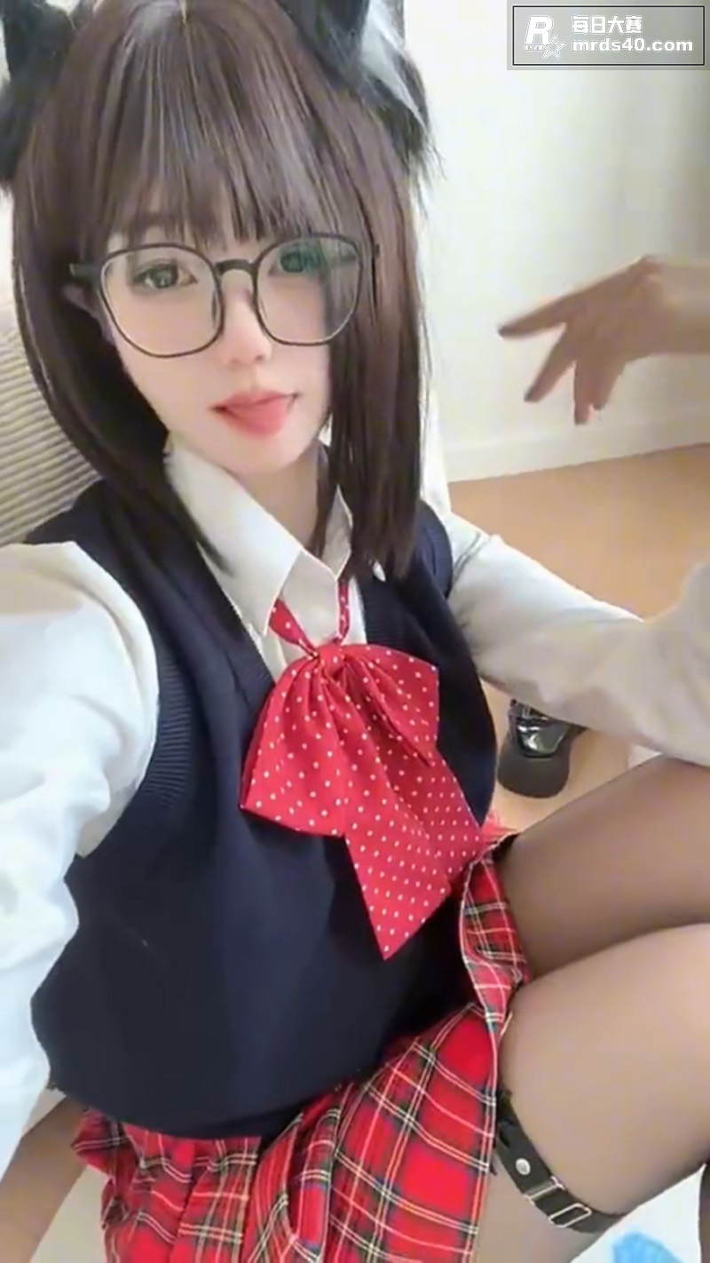 抖音50万网红萝莉 相关图片15