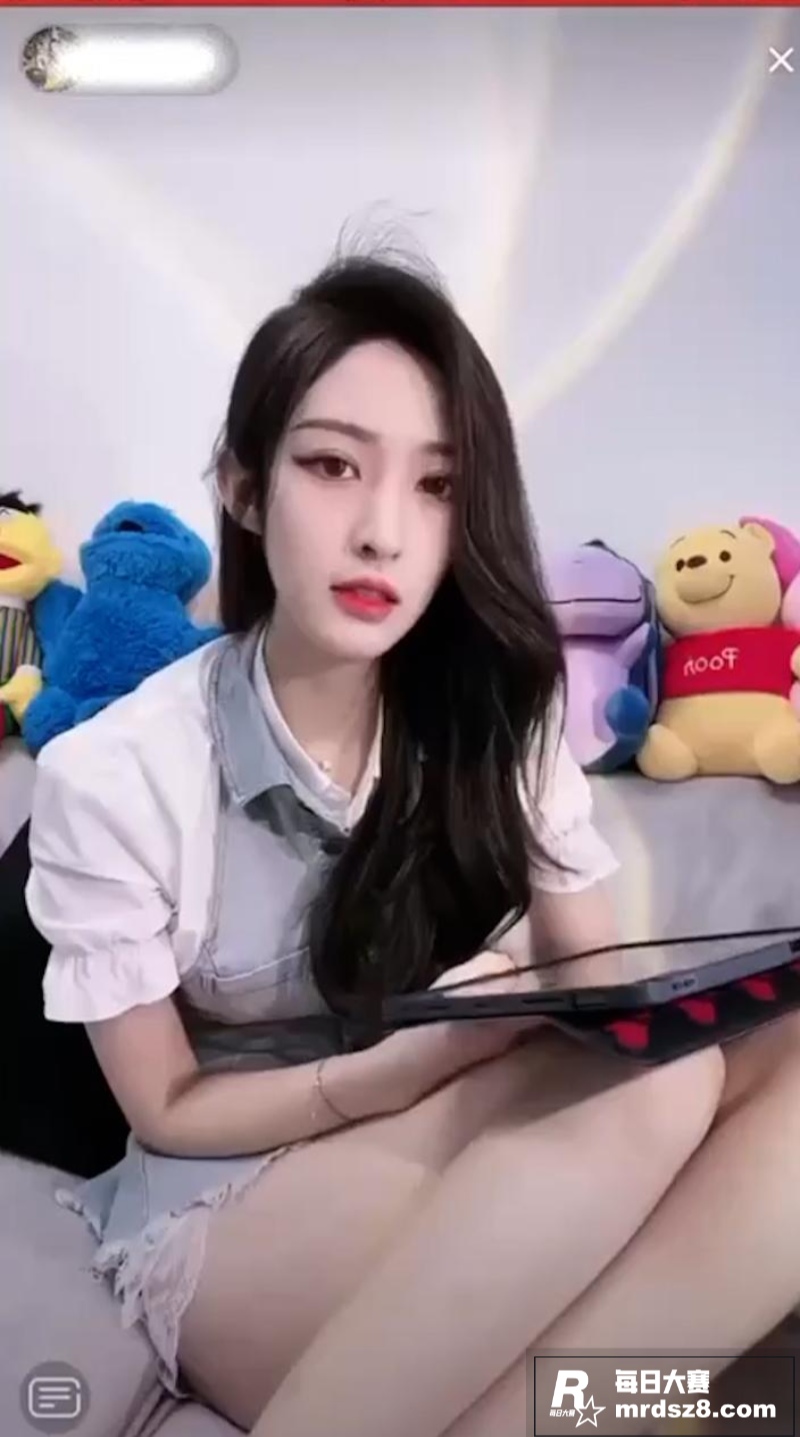 抖音主播走光露点合集相关图片6